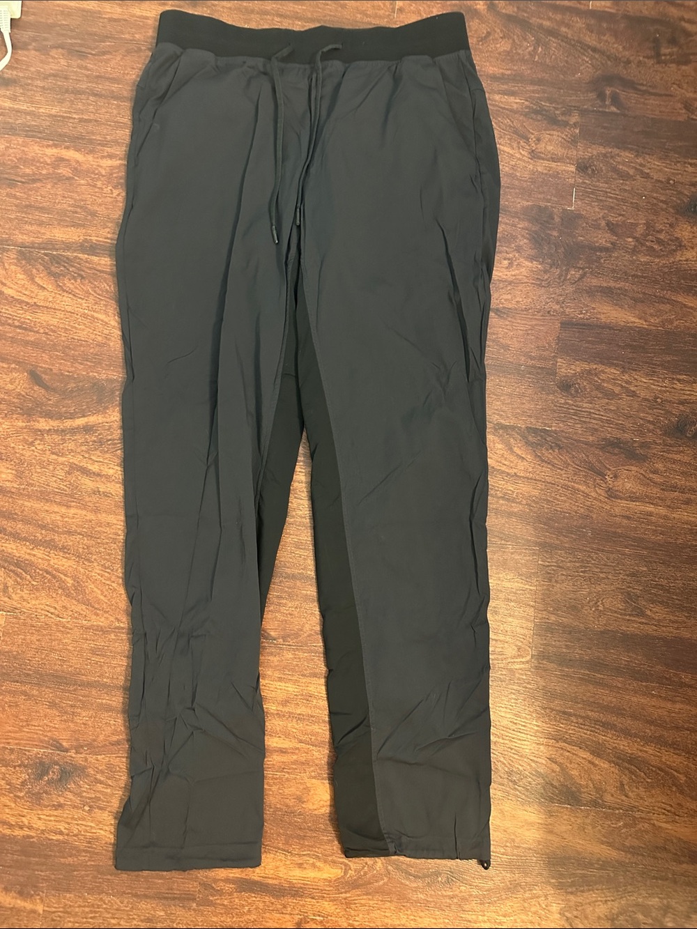 lululemon athletica Men's Charcoal Black Jogger Pants